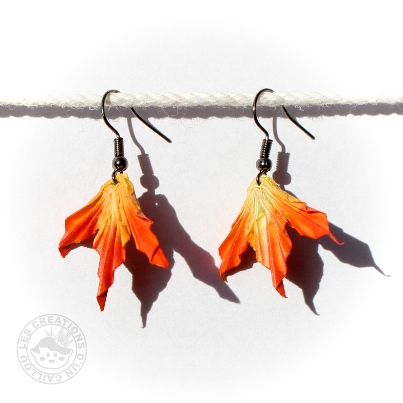 Boucles d'oreilles feuilles orangées